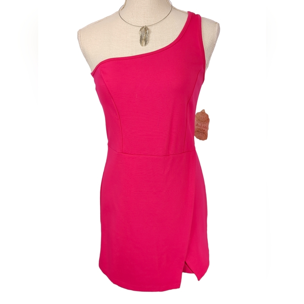 Altar'd State One Shoulder Fuchsia Romper Sz M